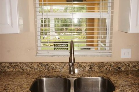 Casa en venta en Port Charlotte, Florida, 3 dormitorios, 149.85 m2 № 1919522 - foto 11