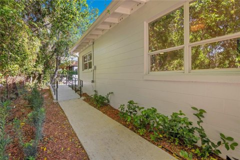 Propiedad comercial en venta en Orlando, Florida, 102.01 m2 № 2105657 - foto 22