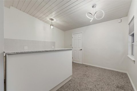 Propiedad comercial en venta en Orlando, Florida, 102.01 m2 № 2105657 - foto 7