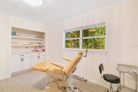 Propiedad comercial en venta en Orlando, Florida, 102.01 m2 № 2105657 - foto 12
