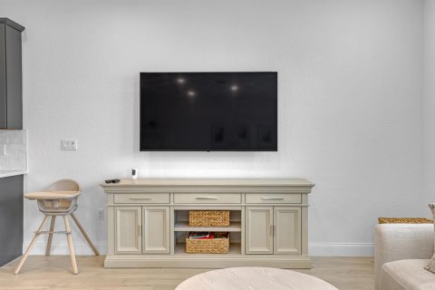 Touwnhouse à vendre à Stuart, Floride: 3 chambres, 184.5 m2 № 2382887 - photo 9