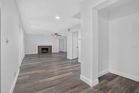 Купить виллу или дом в Мейтленд, Флорида 8 комнат, 162.58м2, № 2320990 - фото 8