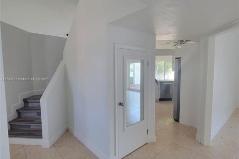 Casa en venta en Englewood, Florida, 4 dormitorios, 224.64 m2 № 1647307 - foto 24