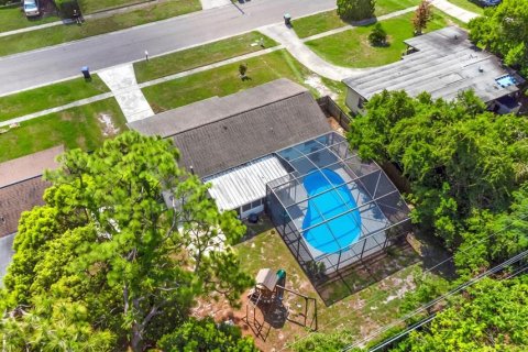 House in Orlando, Florida 3 bedrooms, 112.6 sq.m. № 2207427 - photo 26