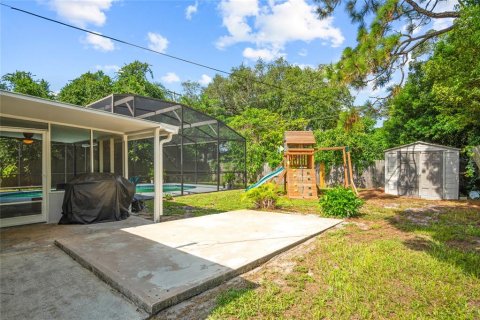 House in Orlando, Florida 3 bedrooms, 112.6 sq.m. № 2207427 - photo 28