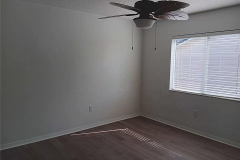 Villa ou maison à vendre à Tampa, Floride: 4 chambres, 263.56 m2 № 1904256 - photo 20