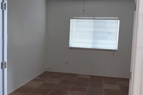 Villa ou maison à vendre à Tampa, Floride: 4 chambres, 263.56 m2 № 1904256 - photo 11