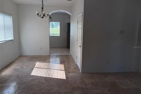 Villa ou maison à vendre à Tampa, Floride: 4 chambres, 263.56 m2 № 1904256 - photo 8