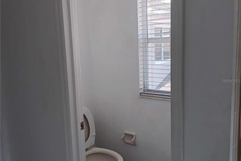 Villa ou maison à vendre à Tampa, Floride: 4 chambres, 263.56 m2 № 1904256 - photo 25