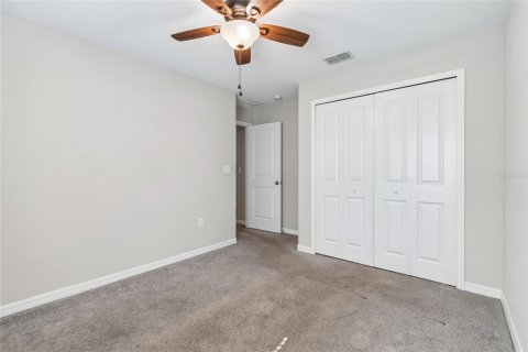Villa ou maison à vendre à Tampa, Floride: 4 chambres, 179.77 m2 № 2223658 - photo 15