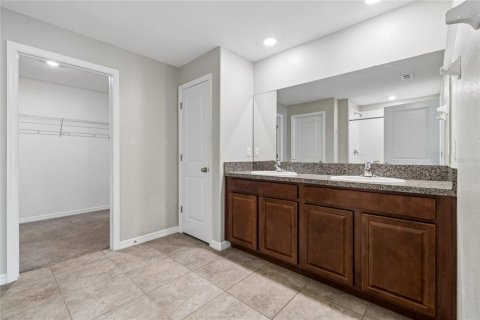 Villa ou maison à vendre à Tampa, Floride: 4 chambres, 179.77 m2 № 2223658 - photo 13