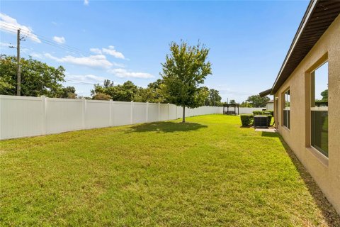 Villa ou maison à vendre à Tampa, Floride: 4 chambres, 179.77 m2 № 2223658 - photo 22