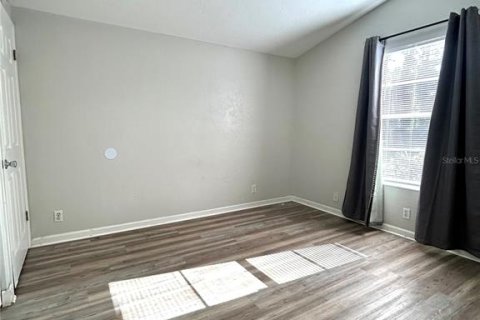 Villa ou maison à louer à Gainesville, Floride: 3 chambres, 84.73 m2 № 2105406 - photo 8