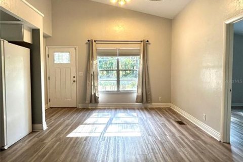 Villa ou maison à louer à Gainesville, Floride: 3 chambres, 84.73 m2 № 2105406 - photo 4