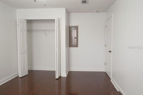 Condominio en venta en Kissimmee, Florida, 4 dormitorios, 113.34 m2 № 1554558 - foto 25