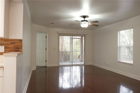 Condominio en venta en Kissimmee, Florida, 4 dormitorios, 113.34 m2 № 1554558 - foto 7