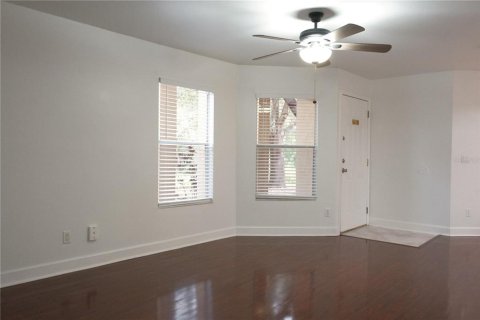 Condominio en venta en Kissimmee, Florida, 4 dormitorios, 113.34 m2 № 1554558 - foto 8