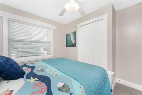 Condo in Englewood, Florida, 4 bedrooms  № 1560297 - photo 20