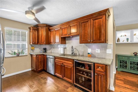 Copropriété à vendre à Tampa, Floride: 2 chambres, 114.64 m2 № 1898813 - photo 11