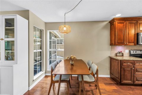 Copropriété à vendre à Tampa, Floride: 2 chambres, 114.64 m2 № 1898813 - photo 15