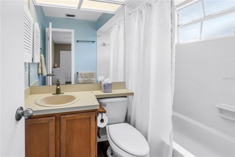 Copropriété à vendre à Tampa, Floride: 2 chambres, 114.64 m2 № 1898813 - photo 30