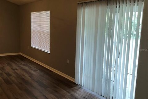 Condo in Gainesville, Florida, 3 bedrooms  № 1833430 - photo 11