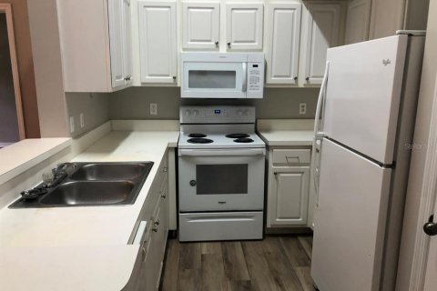 Condo in Gainesville, Florida, 3 bedrooms  № 1833430 - photo 6