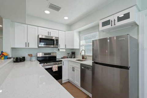 Appartement à louer à Dunnellon, Floride: 2 chambres, 71.72 m2 № 2218119 - photo 27