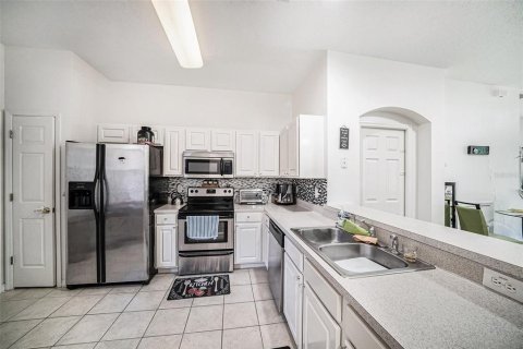 Townhouse in Tampa, Florida 2 bedrooms, 118.17 sq.m. № 1648073 - photo 11