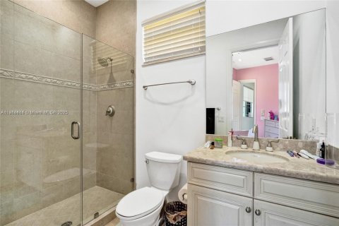 House in Parkland, Florida 7 bedrooms, 518.86 sq.m. № 1973216 - photo 12