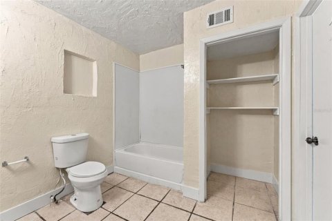 Villa ou maison à louer à Saint Petersburg, Floride: 4 chambres, 130.34 m2 № 2388740 - photo 19