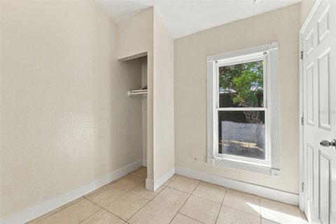 Villa ou maison à louer à Saint Petersburg, Floride: 4 chambres, 130.34 m2 № 2388740 - photo 15