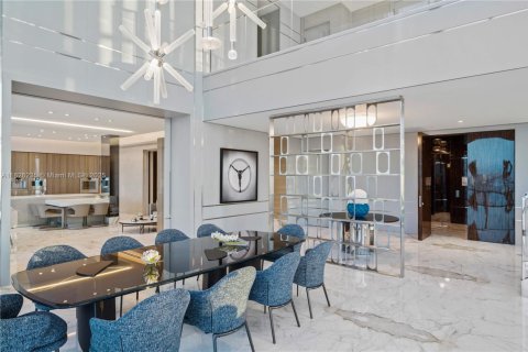 Condo in Sunny Isles Beach, Florida, 4 bedrooms  № 1833973 - photo 9