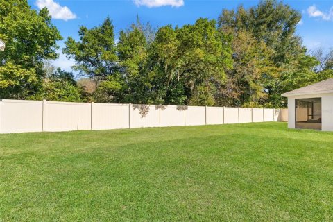 Villa ou maison à vendre à Zephyrhills, Floride: 5 chambres, 227.89 m2 № 2100932 - photo 10