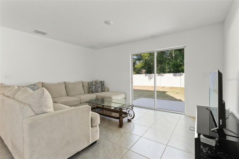 Villa ou maison à vendre à Zephyrhills, Floride: 5 chambres, 227.89 m2 № 2100932 - photo 22