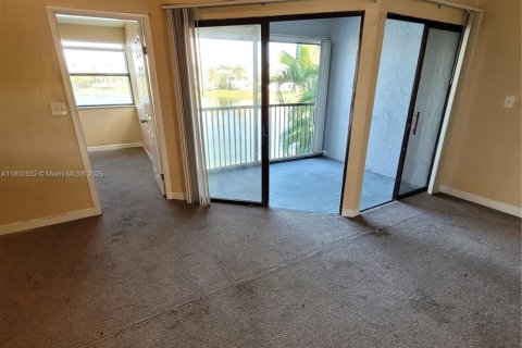 Condominio en venta en Homestead, Florida, 2 dormitorios, 90.12 m2 № 1857418 - foto 15