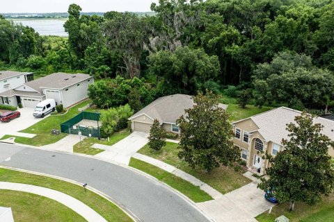 Casa en venta en Leesburg, Florida, 4 dormitorios, 180.32 m2 № 2236039 - foto 3