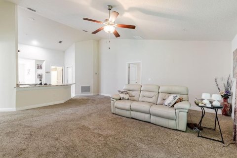 Casa en venta en Leesburg, Florida, 4 dormitorios, 180.32 m2 № 2236039 - foto 19