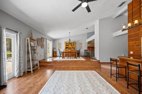 Casa en venta en Bunnell, Florida, 3 dormitorios, 267.09 m2 № 1856145 - foto 18