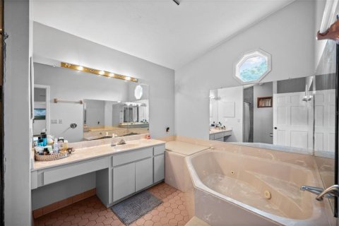Casa en venta en Bunnell, Florida, 3 dormitorios, 267.09 m2 № 1856145 - foto 23
