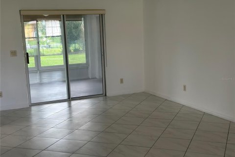 House in Ocala, Florida 3 bedrooms, 135.64 sq.m. № 1911042 - photo 8