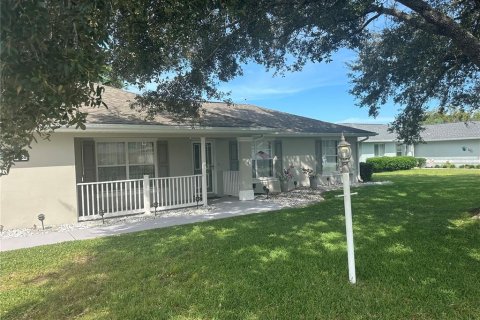 House in Ocala, Florida 3 bedrooms, 135.64 sq.m. № 1911042 - photo 1