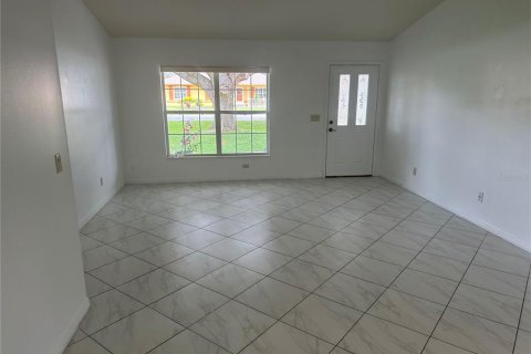 House in Ocala, Florida 3 bedrooms, 135.64 sq.m. № 1911042 - photo 7