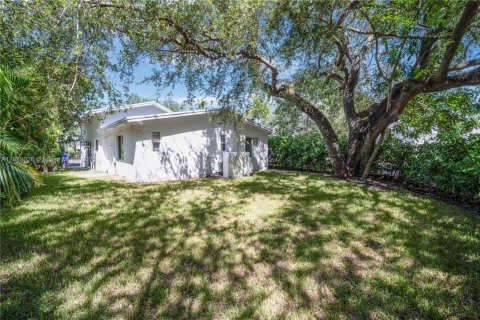 Casa en venta en Coral Gables, Florida, 4 dormitorios, 128.76 m2 № 1941234 - foto 20