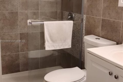 Condominio en venta en Miami, Florida, 1 dormitorio, 57.6 m2 № 1811500 - foto 13