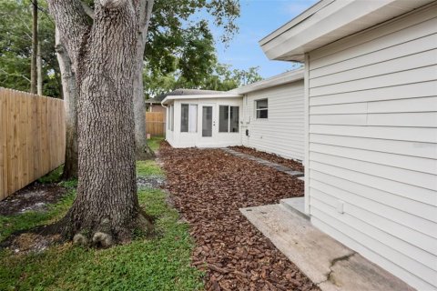 Casa en venta en Saint Petersburg, Florida, 3 dormitorios, 149.57 m2 № 2389327 - foto 30