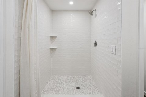 Casa en venta en Saint Petersburg, Florida, 3 dormitorios, 149.57 m2 № 2389327 - foto 16