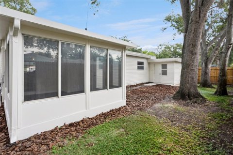 Casa en venta en Saint Petersburg, Florida, 3 dormitorios, 149.57 m2 № 2389327 - foto 29