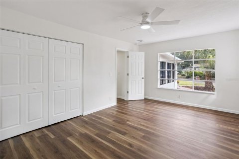Casa en venta en Saint Petersburg, Florida, 3 dormitorios, 149.57 m2 № 2389327 - foto 11