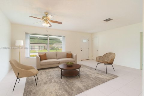 Casa en venta en Miami, Florida, 3 dormitorios, 159.42 m2 № 1929413 - foto 5